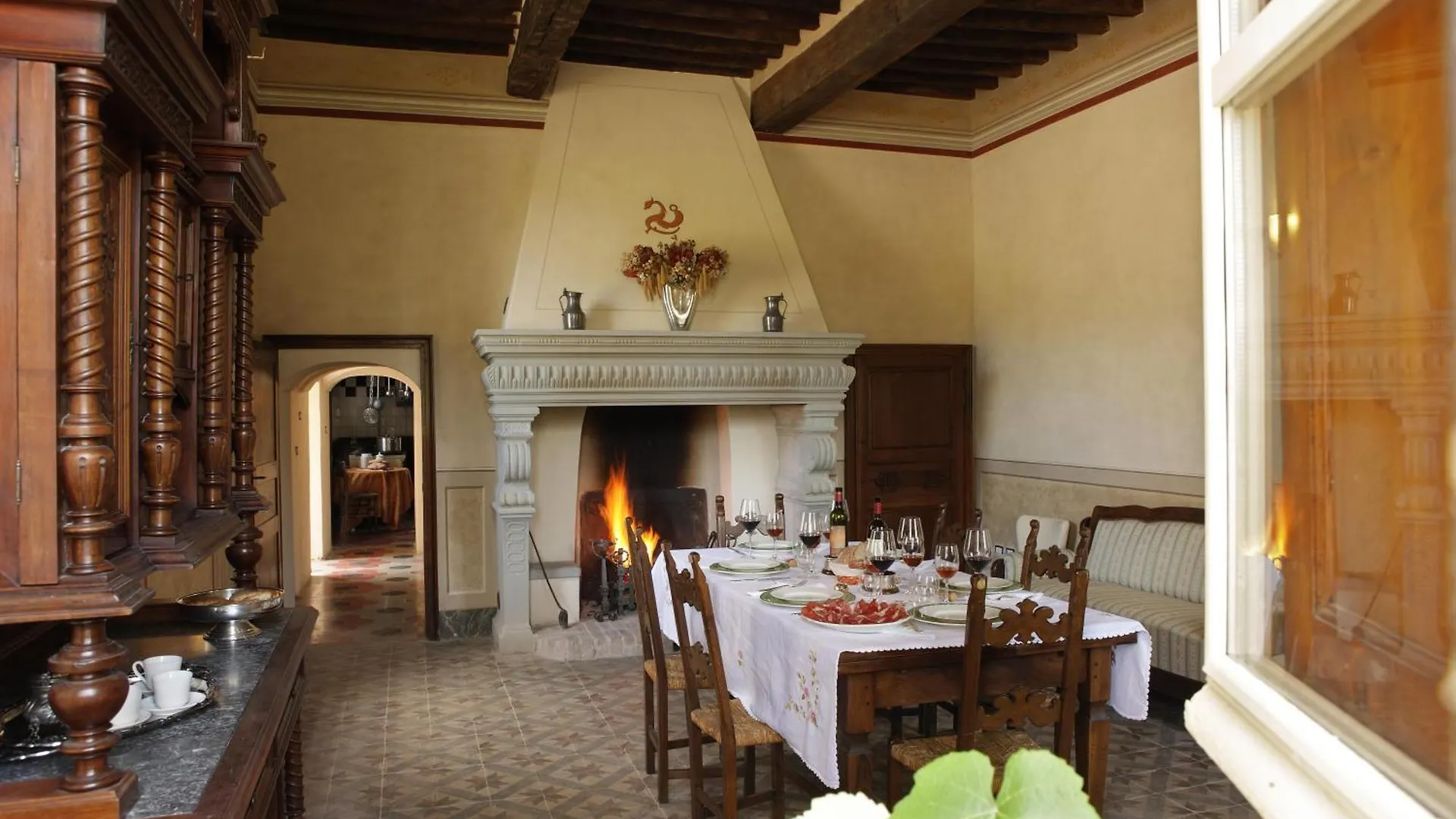 Podere Pradarolo Varano deʼ Melegari 0*,
